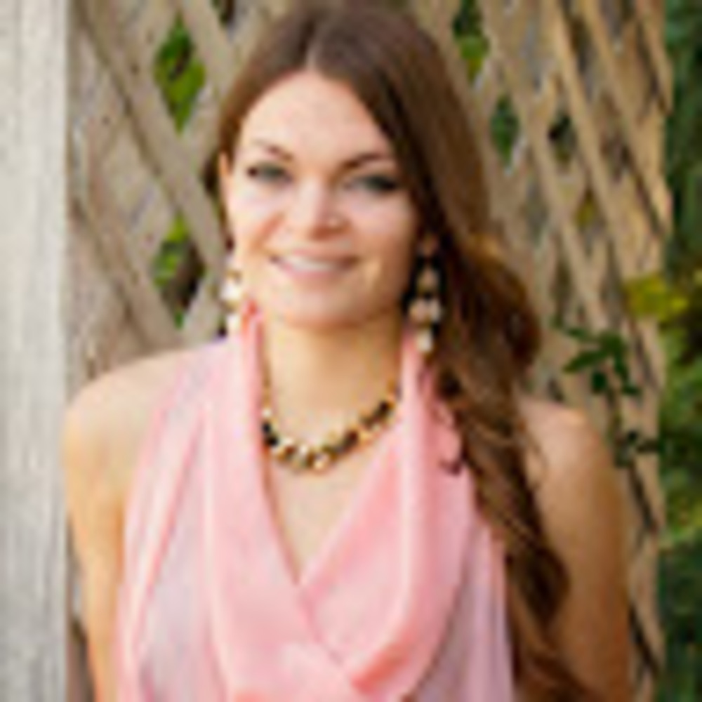 Meet your Posher, Danielle